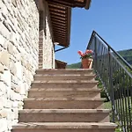 Relais Parco Del Subasio Gospodarstwo agroturystyczne