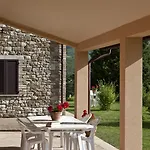 Relais Parco Del Subasio *