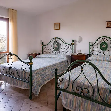 Relais Parco Del Subasio Vakantieboerderij *