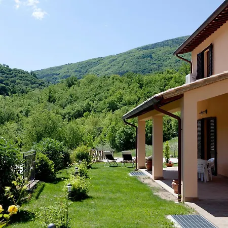 Gospodarstwo agroturystyczne Relais Parco Del Subasio Piano Delle Pieve