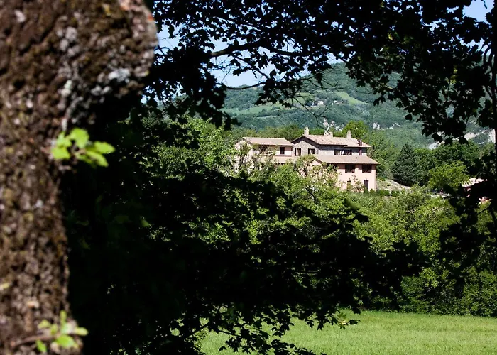 Lantgård Relais Parco Del Subasio